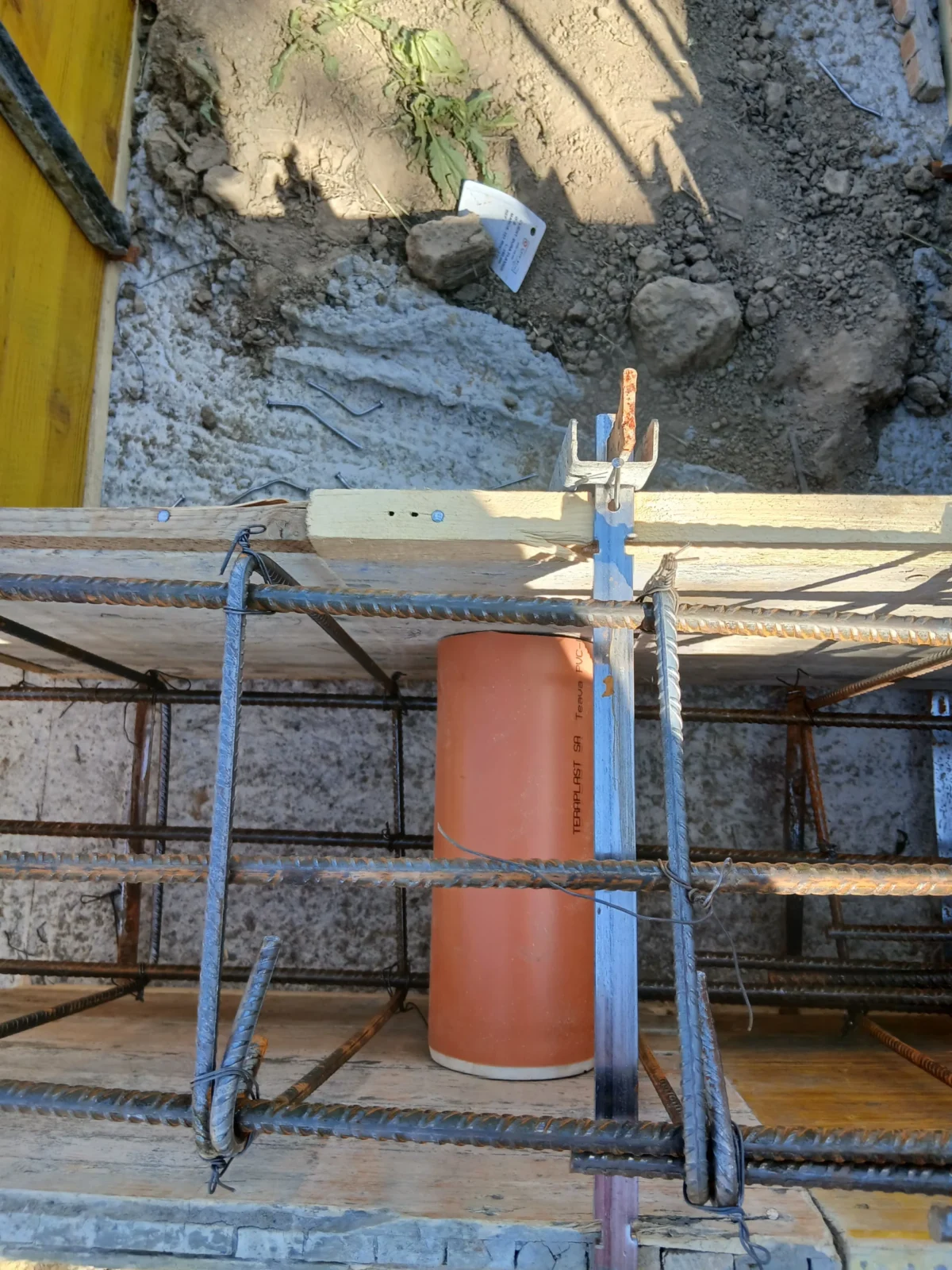 Teava de 125 lasata in elevatie