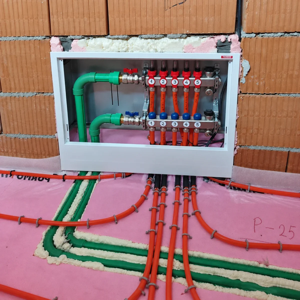 Curbe PPR32: curgere laminară